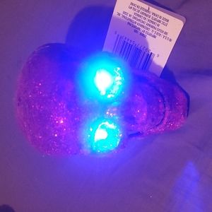 Glowing glitter skull